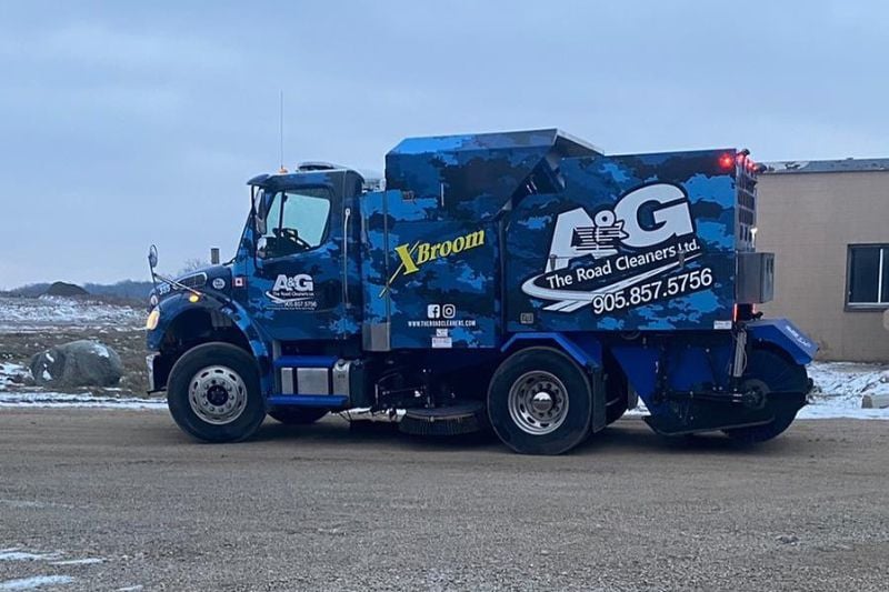 Fall Street Sweeping, Clean Streets, Cleaner Environments Fall Street Sweeping, Clean Streets, Cleaner Environments